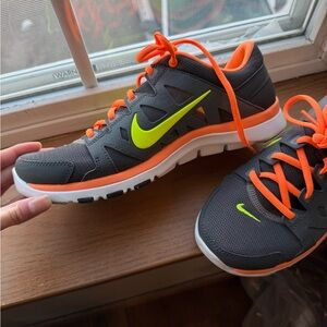 Nike Women's Flex Supreme TR 2 Orange/Grey/Neon Yellow